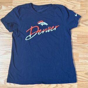 Nike Denver Broncos Women’s Large Navy Graphic Tee NFL Football